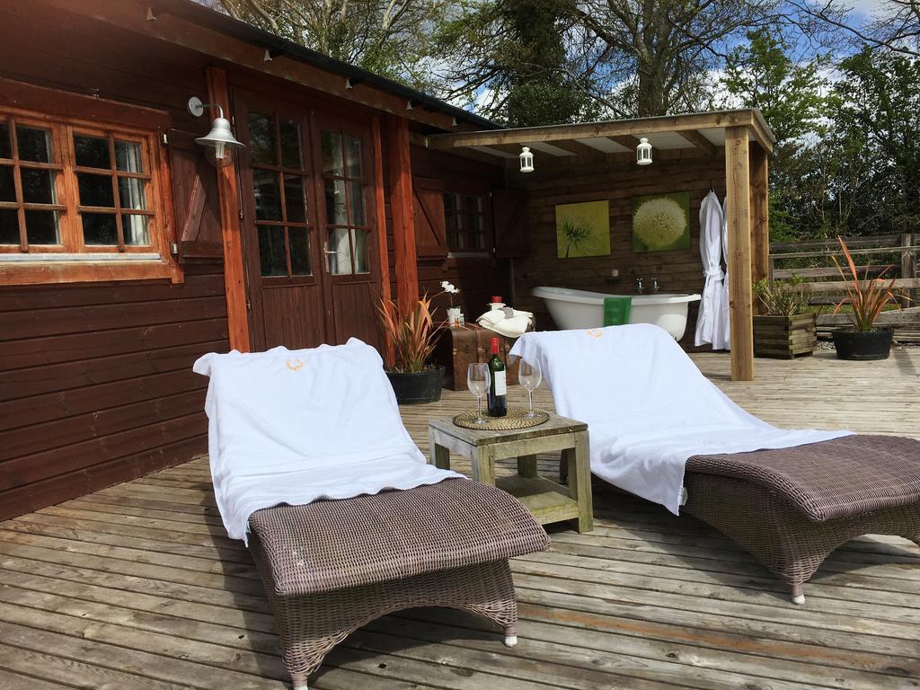 Monart Farm Lodge Milehouse Exterior photo